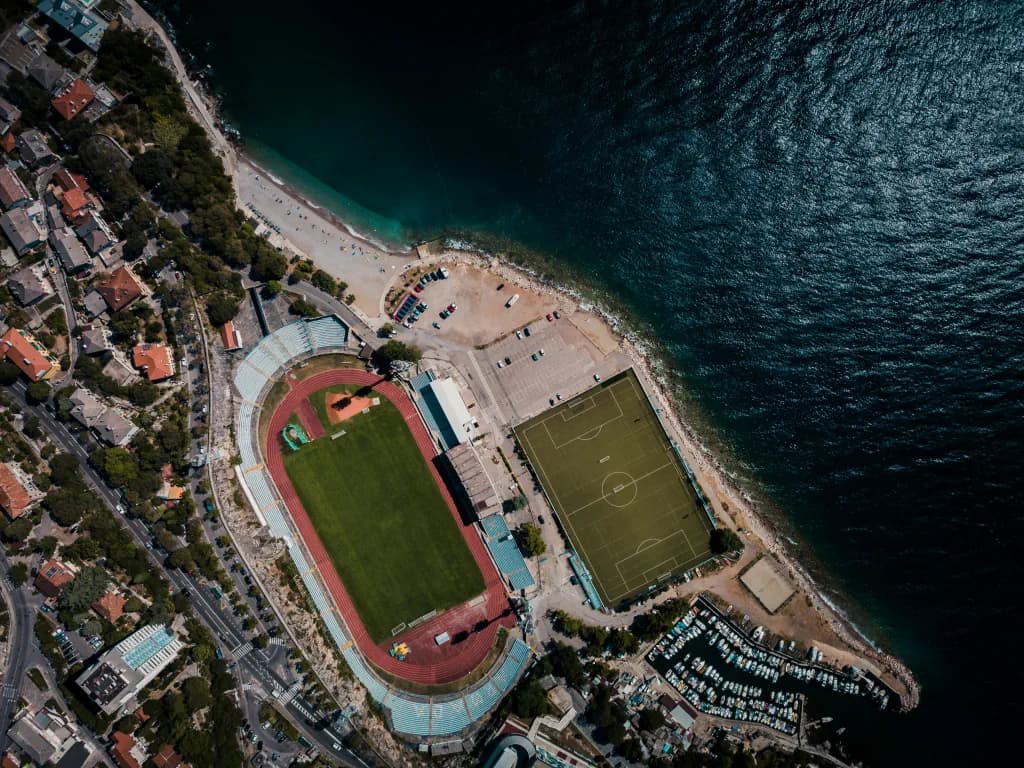 Croatia background